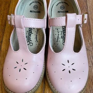 Pink Footmates Maryjanes